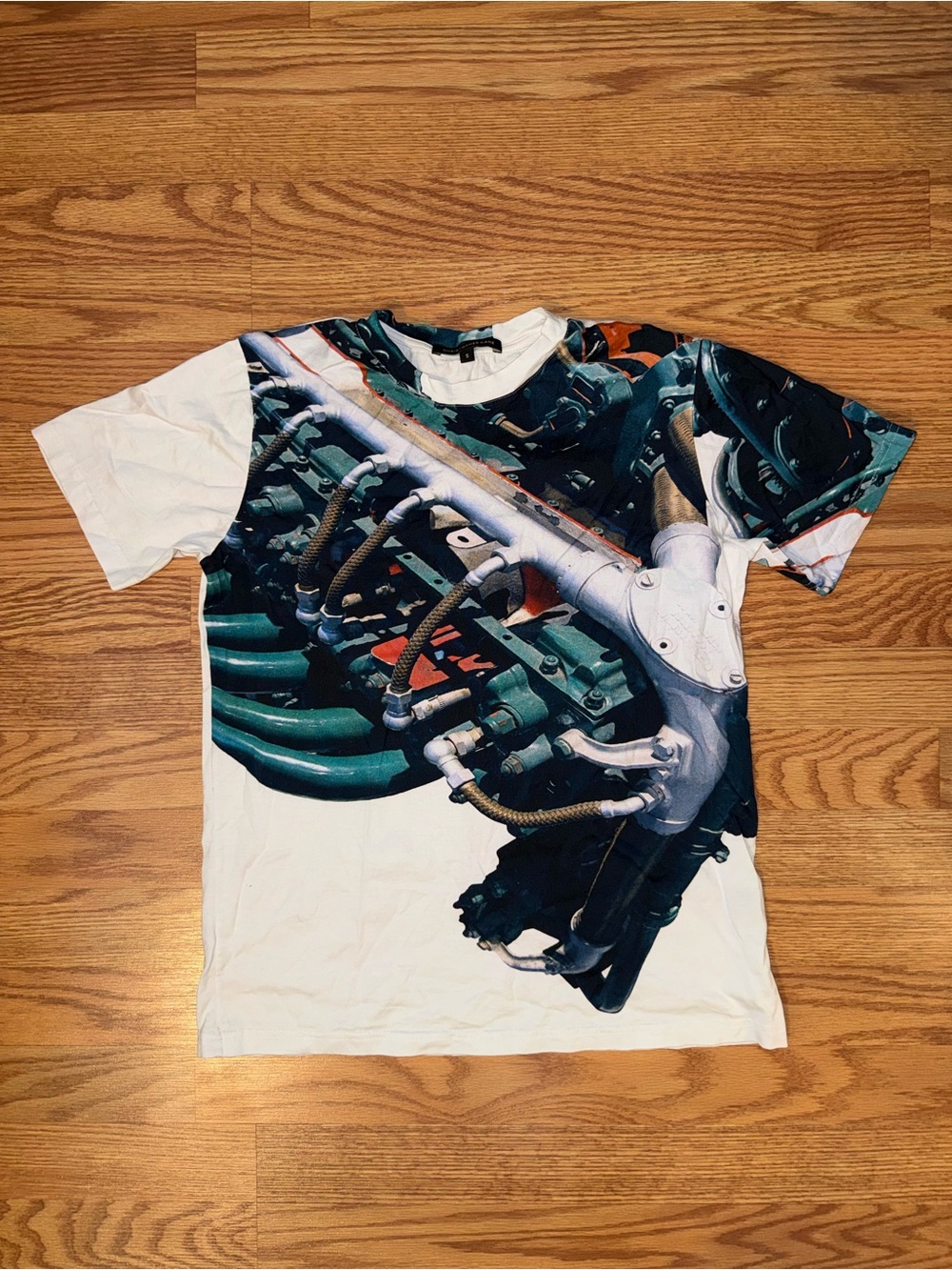 Christopher Kane White Graphic Engine-Print Short Sleeve Tee with Teal Accents